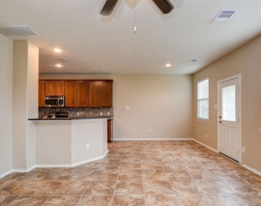 23 Fairlee Court - Photo Thumbnail 8