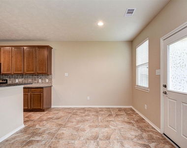 23 Fairlee Court - Photo Thumbnail 14