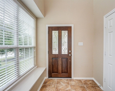23 Fairlee Court - Photo Thumbnail 4