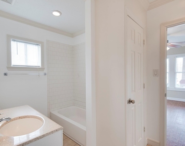 2612 Harvard Street - Photo Thumbnail 16