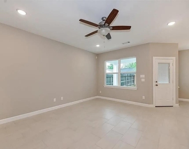 979 Junell Street - Photo Thumbnail 9