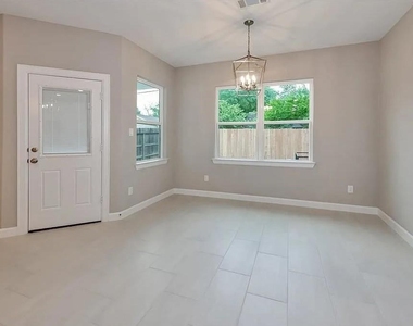 979 Junell Street - Photo Thumbnail 17
