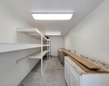 11619 Dakar Drive - Photo Thumbnail 31