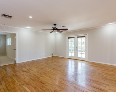 2807 Prescott Street - Photo Thumbnail 12