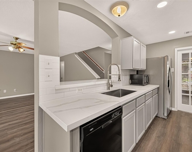 20315 Cherry Orchard Lane - Photo Thumbnail 18