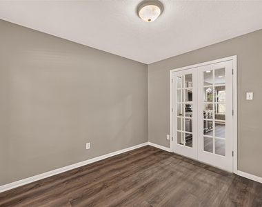 20315 Cherry Orchard Lane - Photo Thumbnail 8