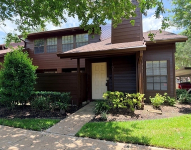 2510 Grants Lake Boulevard - Photo Thumbnail 2