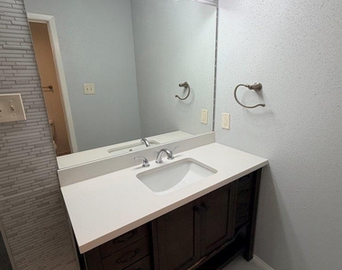 2510 Grants Lake Boulevard - Photo Thumbnail 13