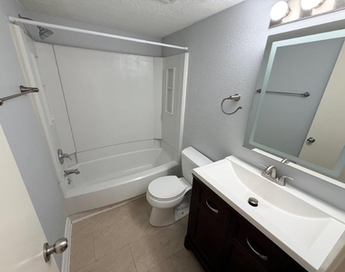 2510 Grants Lake Boulevard - Photo Thumbnail 7