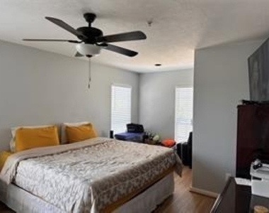 2710 Grants Lake Boulevard - Photo Thumbnail 13