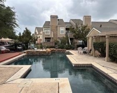 2710 Grants Lake Boulevard - Photo Thumbnail 24