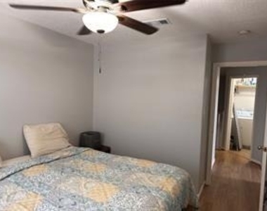 2710 Grants Lake Boulevard - Photo Thumbnail 14