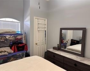 2710 Grants Lake Boulevard - Photo Thumbnail 20