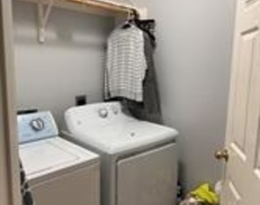 2710 Grants Lake Boulevard - Photo Thumbnail 22