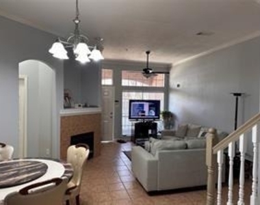 2710 Grants Lake Boulevard - Photo Thumbnail 7