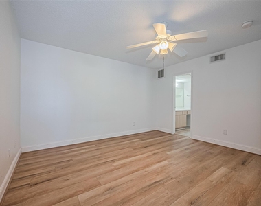 2750 Holly Hall Street - Photo Thumbnail 17