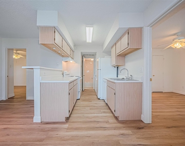 2750 Holly Hall Street - Photo Thumbnail 10