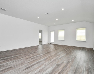 8519 Swenson Lane Lane - Photo Thumbnail 24