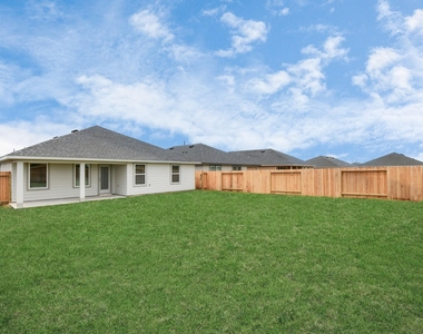 8519 Swenson Lane Lane - Photo Thumbnail 5
