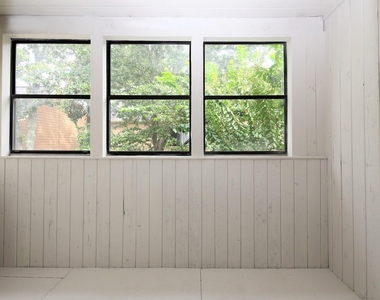 2333 Briarwest - Photo Thumbnail 9