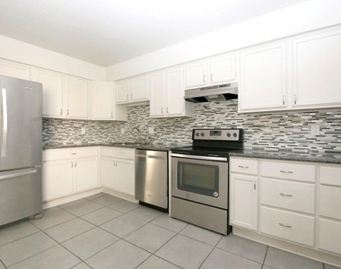 2333 Briarwest - Photo Thumbnail 6