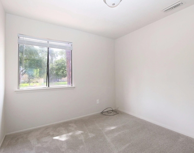 2333 Briarwest - Photo Thumbnail 13