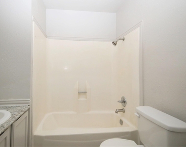 2333 Briarwest - Photo Thumbnail 15
