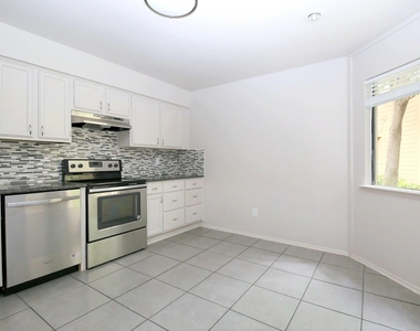 2333 Briarwest - Photo Thumbnail 5