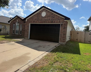 4211 Buras Pass Lane - Photo Thumbnail 1