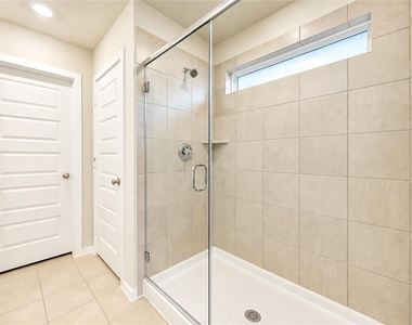 18539 Landing Meadows Lane - Photo Thumbnail 14