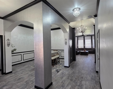 26807 Cobble Meadow Court - Photo Thumbnail 4