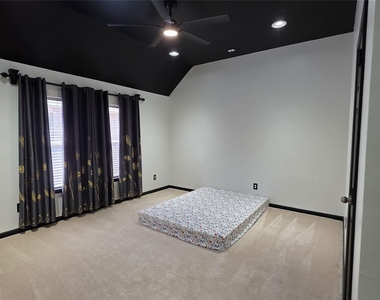 26807 Cobble Meadow Court - Photo Thumbnail 23