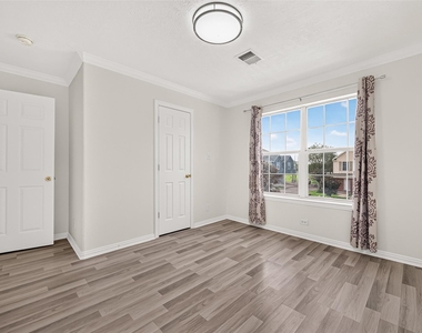 12502 Venus Park Lane - Photo Thumbnail 22
