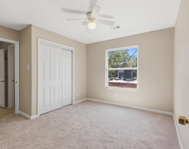 313 Grand Avenue - Photo Thumbnail 32