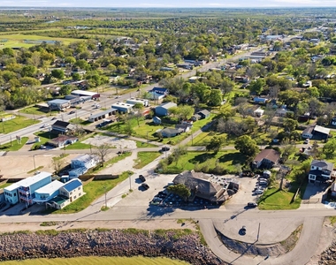 313 Grand Avenue - Photo Thumbnail 48