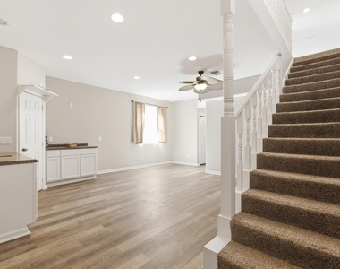 313 Grand Avenue - Photo Thumbnail 16