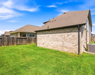 31131 Balsam Hawk Lane - Photo Thumbnail 35