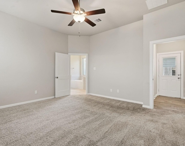 31131 Balsam Hawk Lane - Photo Thumbnail 17