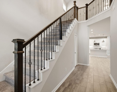 31131 Balsam Hawk Lane - Photo Thumbnail 3