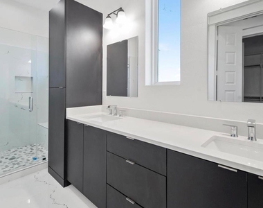 5404 Margarita Street - Photo Thumbnail 10