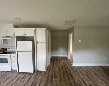 14907 Sage Thrasher Drive - Photo Thumbnail 7