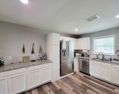 4405 W 43rd Street - Photo Thumbnail 12