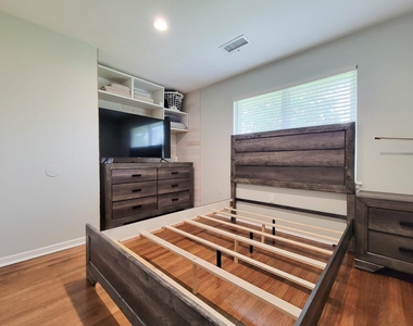 4405 W 43rd Street - Photo Thumbnail 19