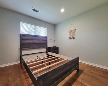 4405 W 43rd Street - Photo Thumbnail 18