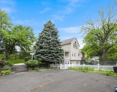 816 Pascack - Photo Thumbnail 21