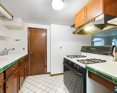 816 Pascack - Photo Thumbnail 18