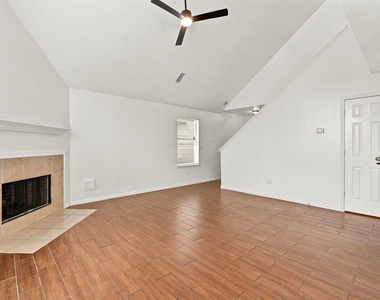 7842 Winding Creek View - Photo Thumbnail 7
