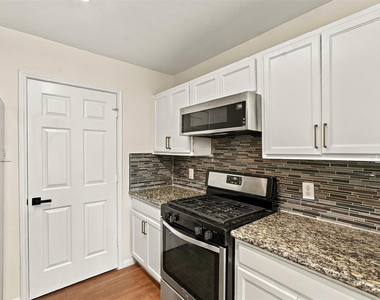 7842 Winding Creek View - Photo Thumbnail 13