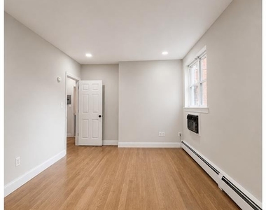 675 Joralemon - Photo Thumbnail 4
