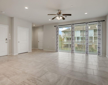 2714 Veranda Falls - Photo Thumbnail 5